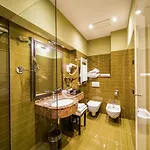 Terrazza Marconi Hotel&spamarine מלון 4*