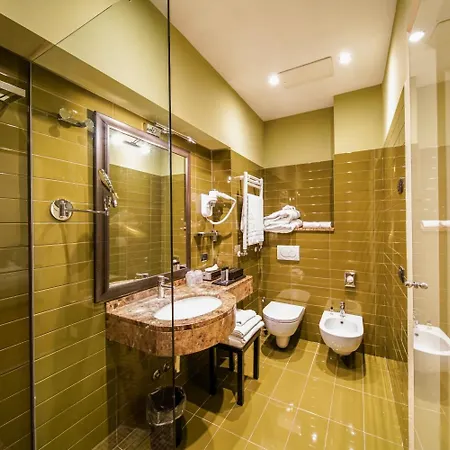 特拉扎玛可尼斯巴玛尼酒店 酒店 4*