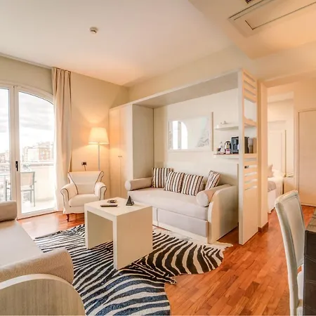 特拉扎玛可尼斯巴玛尼酒店 酒店