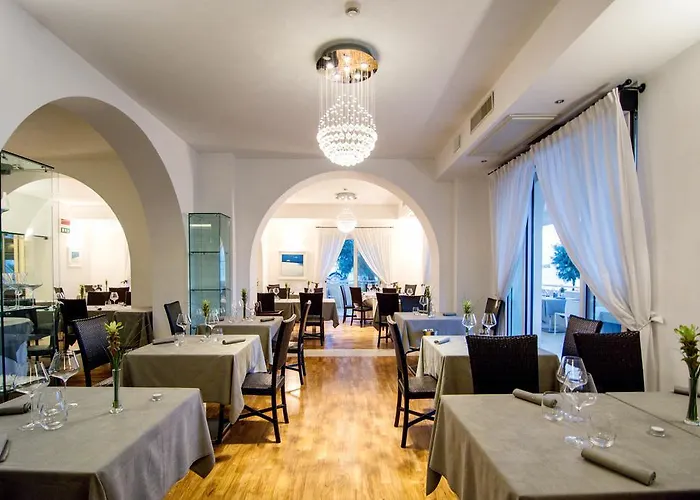 Terrazza Marconi Hotel&spamarine ホテル 4*