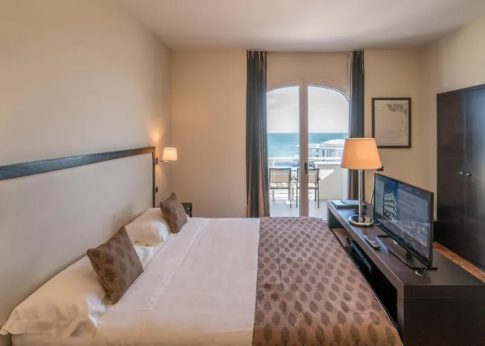 ホテル Terrazza Marconi Hotel&spamarine セニガッリア